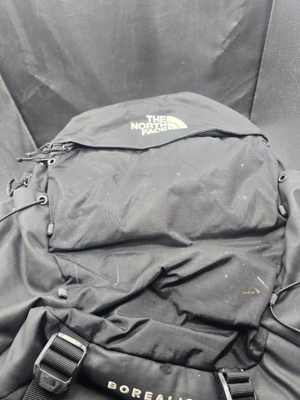 The North Face Black Men's Backpack - Durable Everyday Pack